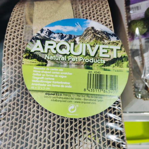 Wave Shaped Cardboard Scratcher